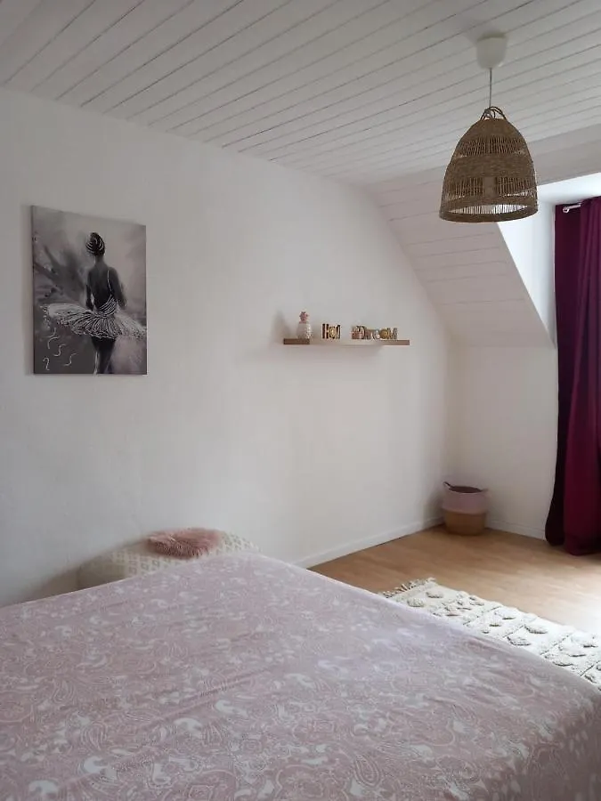 Prázdninový dům Maison 3 Etoiles Proche Des Plages Pont-lʼAbbé